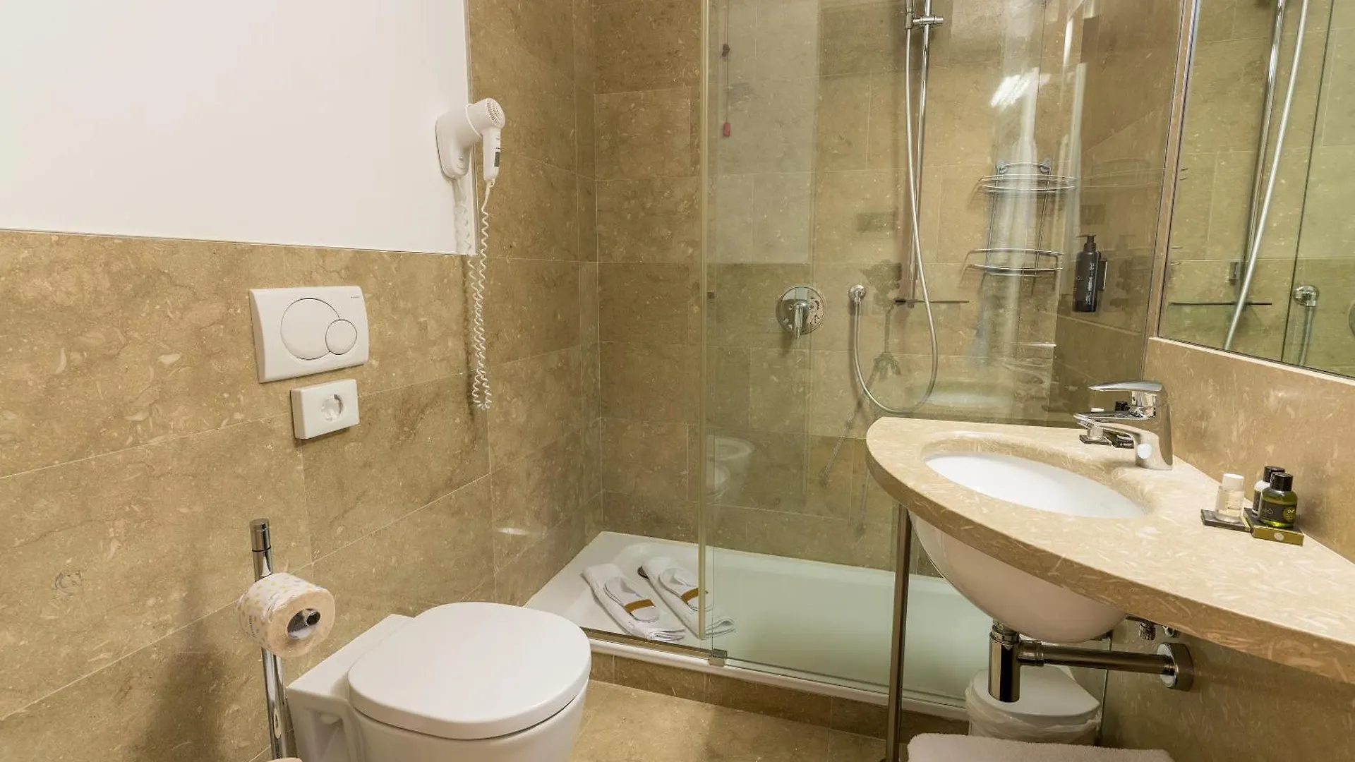 Hotel Pineta Cerro Veronese